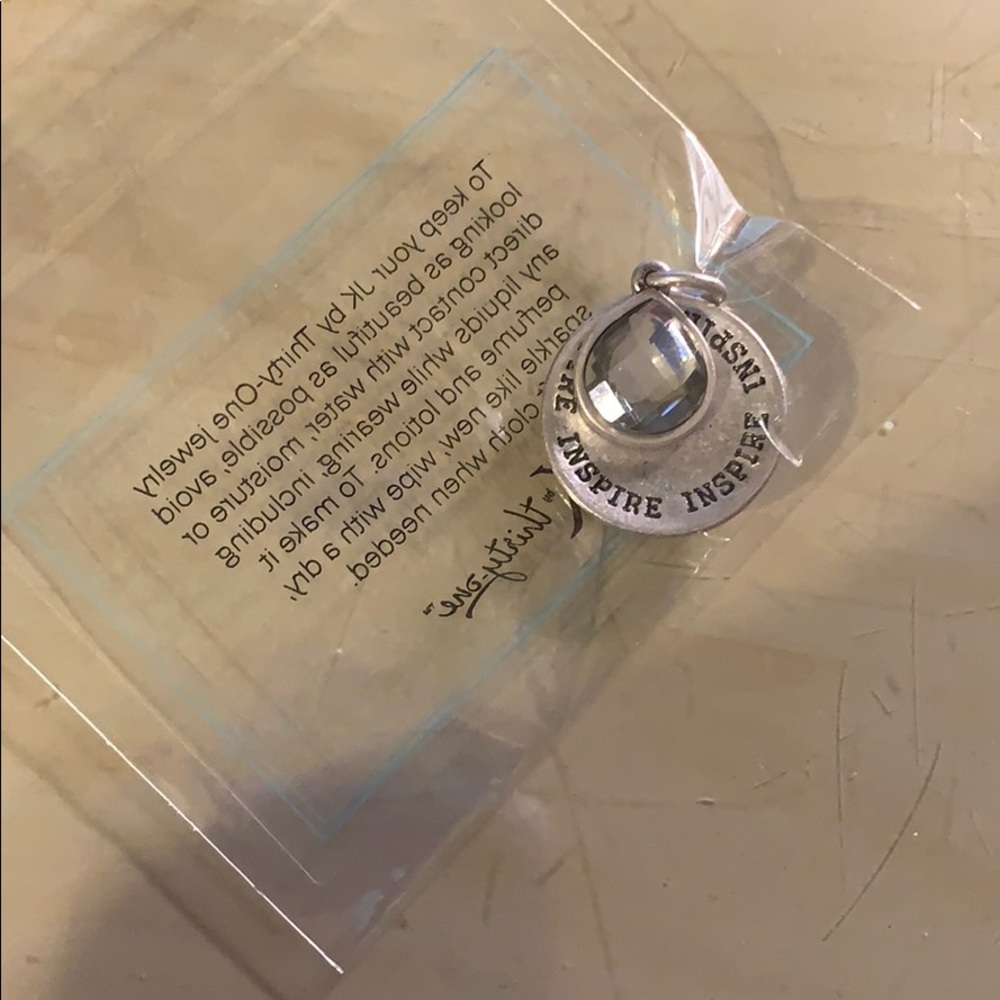 JK by Thirty One Inspire charm (1 charm)